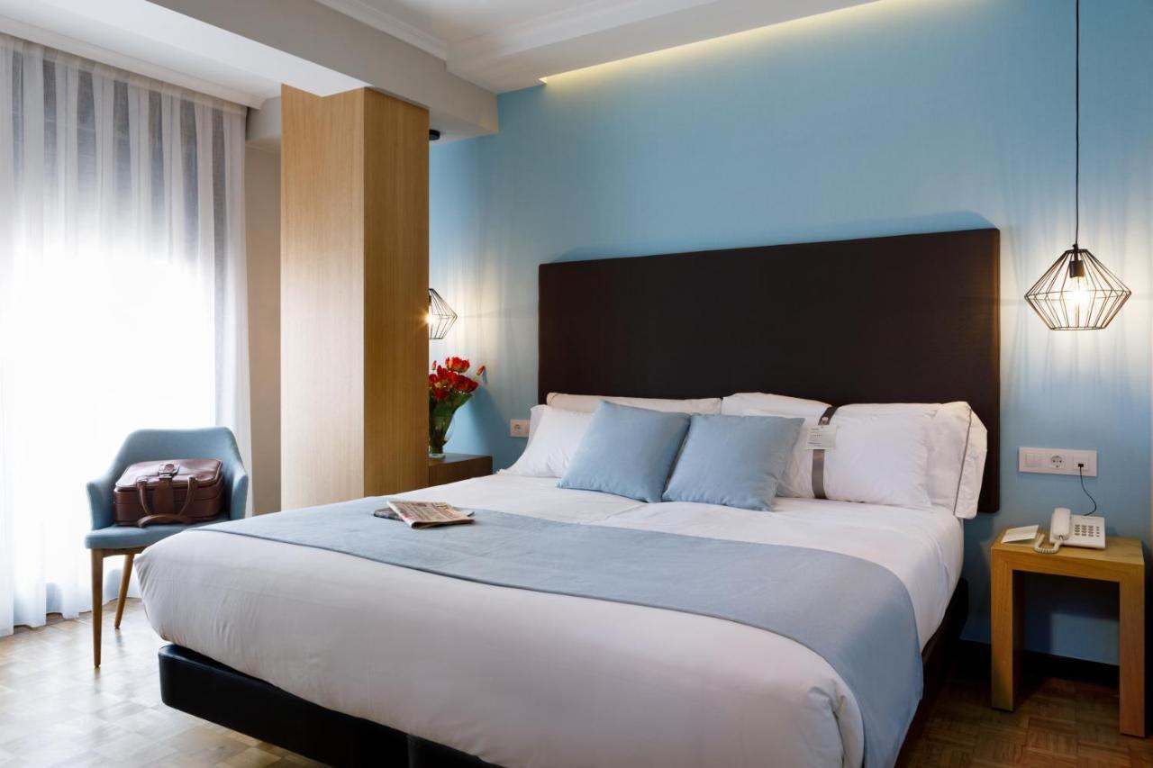 Hotel Val Convention Nigran Luaran gambar