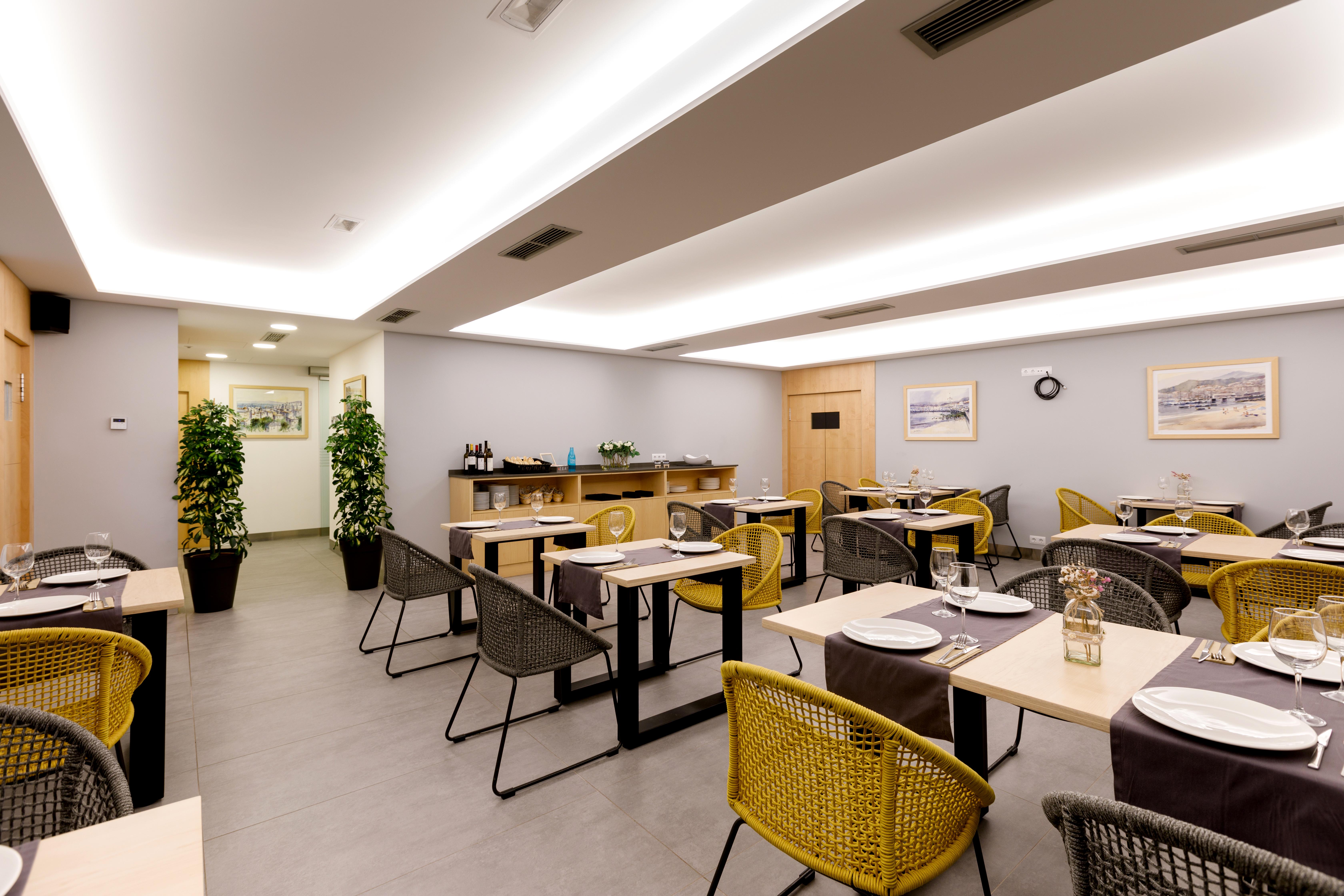 Hotel Val Convention Nigran Luaran gambar