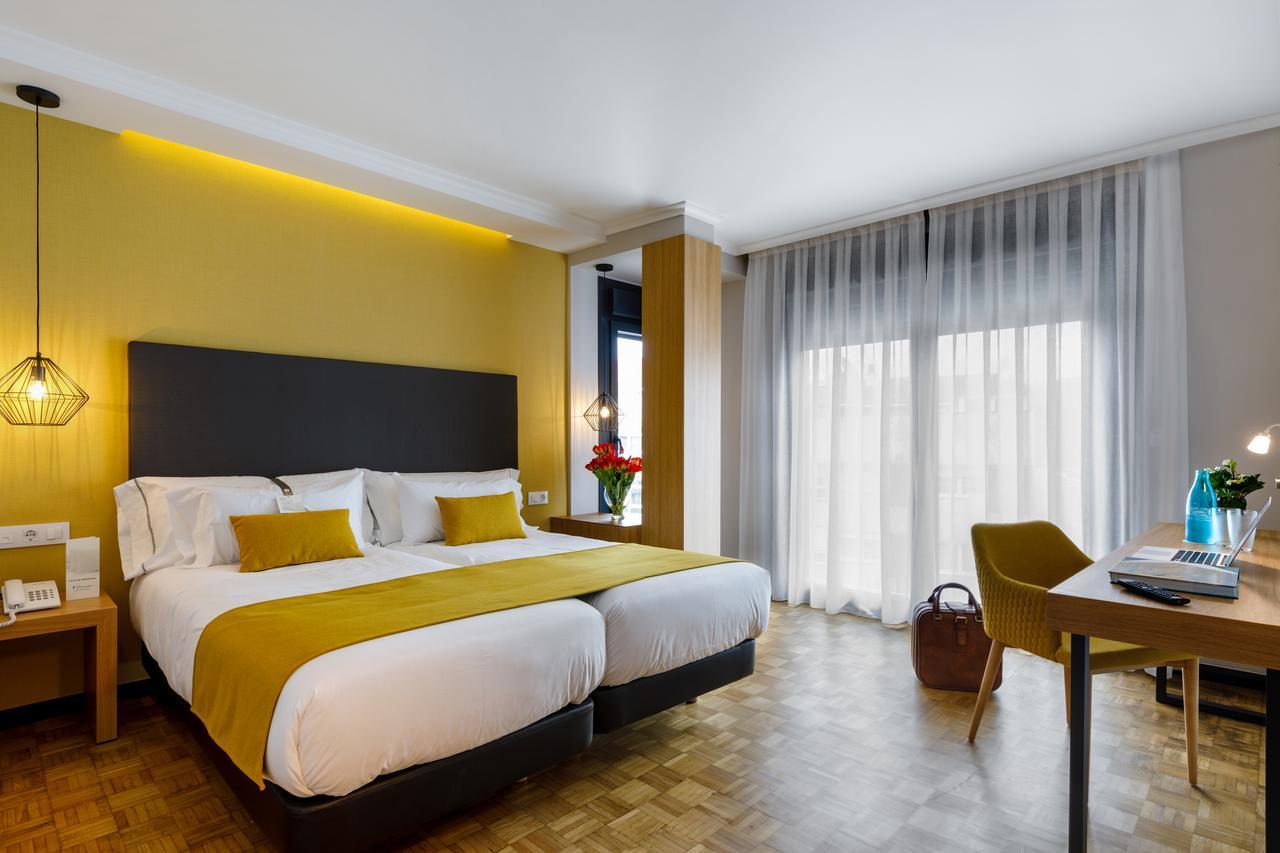 Hotel Val Convention Nigran Luaran gambar